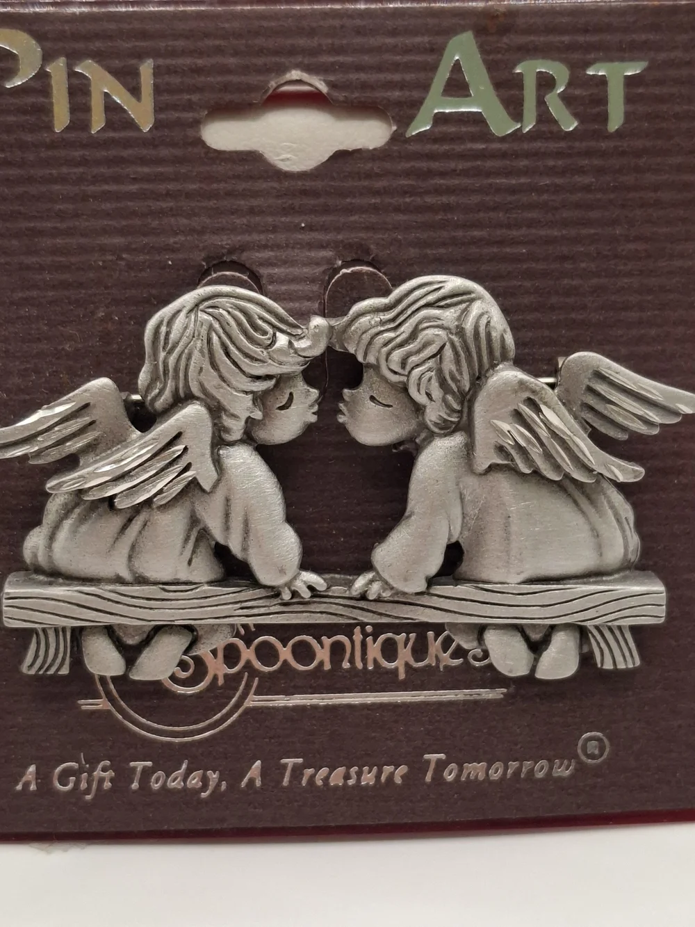 Jj pin art brooches pins